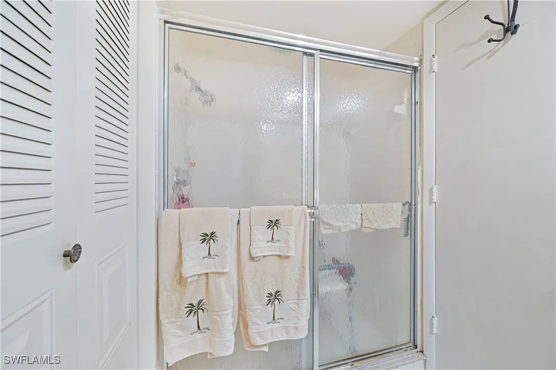 Fort Myers, Florida 33919, United States, 2 Bedrooms Bedrooms, ,2 BathroomsBathrooms,Residential,Active,27848