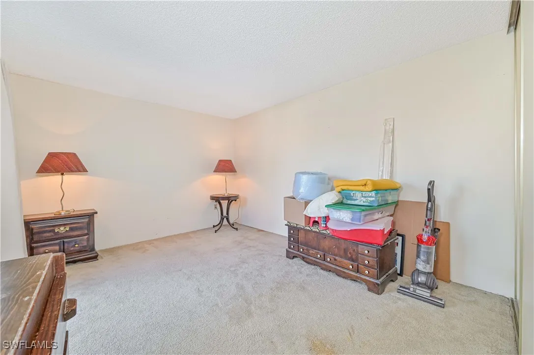 Fort Myers, Florida 33919, United States, 2 Bedrooms Bedrooms, ,2 BathroomsBathrooms,Residential,Active,27848