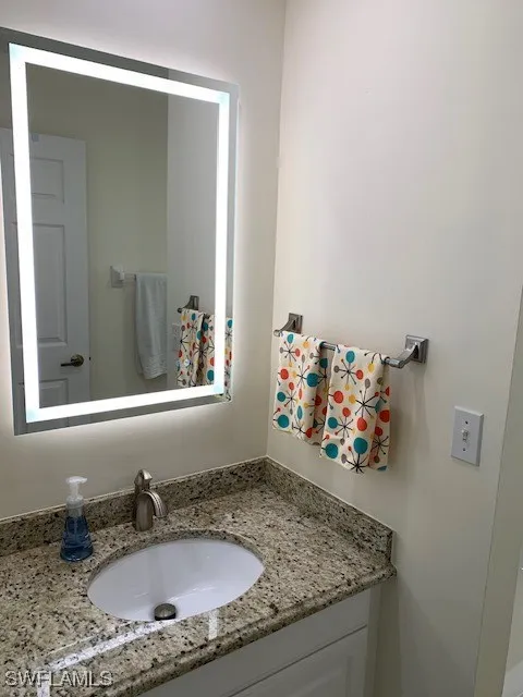 Naples, Florida 34109, United States, 2 Bedrooms Bedrooms, ,2 BathroomsBathrooms,Residential,Active,239552