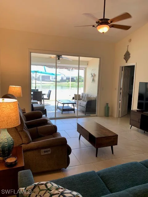 Naples, Florida 34109, United States, 2 Bedrooms Bedrooms, ,2 BathroomsBathrooms,Residential,Active,239552