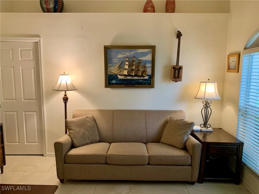 Naples, Florida 34109, United States, 2 Bedrooms Bedrooms, ,2 BathroomsBathrooms,Residential,Active,239552