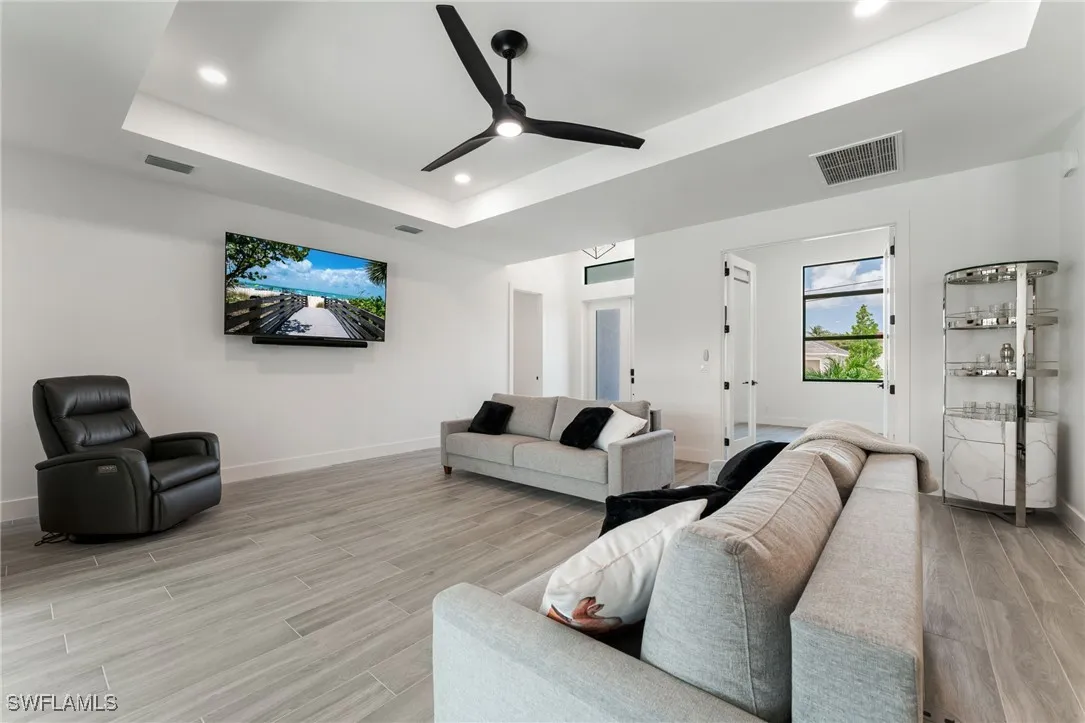 Cape Coral, Florida, 33914, United States, 3 Bedrooms Bedrooms, ,3 BathroomsBathrooms,Residential,Active,1829008