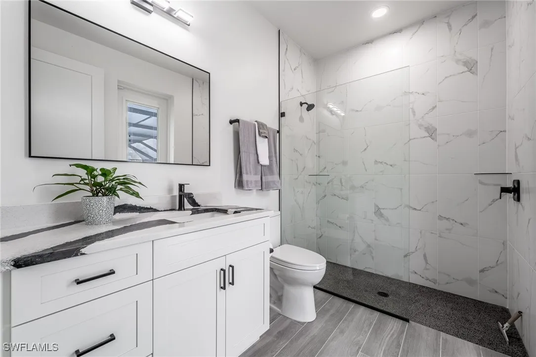 Cape Coral, Florida, 33914, United States, 3 Bedrooms Bedrooms, ,3 BathroomsBathrooms,Residential,Active,1829008