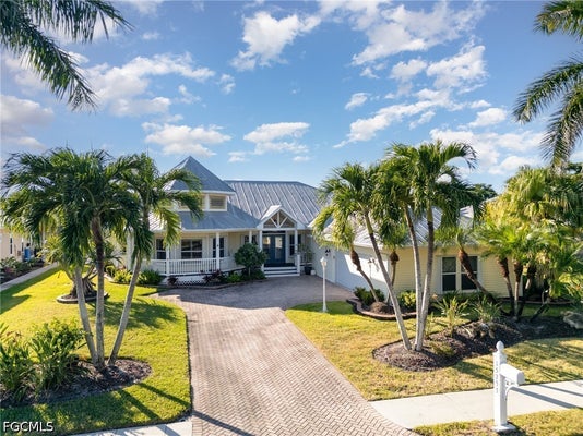 15753 CALOOSA CREEK CIR, FORT MYERS, FL 33908 - Image c1693afa3a5d1ee92e03084f2b9e92e2/1581850806