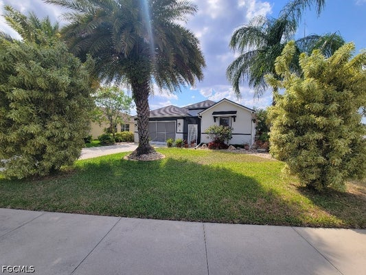 18167 HORIZON VIEW BLVD, LEHIGH ACRES, FL 33972 - Image c16d20c8372db8b43005bd5d2c906bc7/761677714