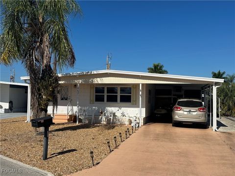 167 Chisholm Trail North Fort Myers FL 33917