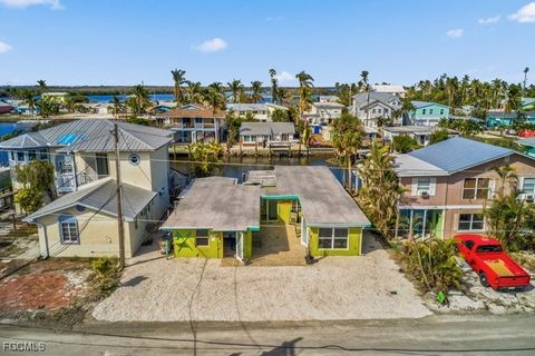 2606 Second Street Matlacha FL 33993