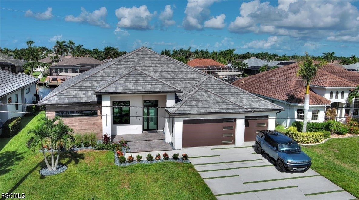 4612 SW 22nd Place