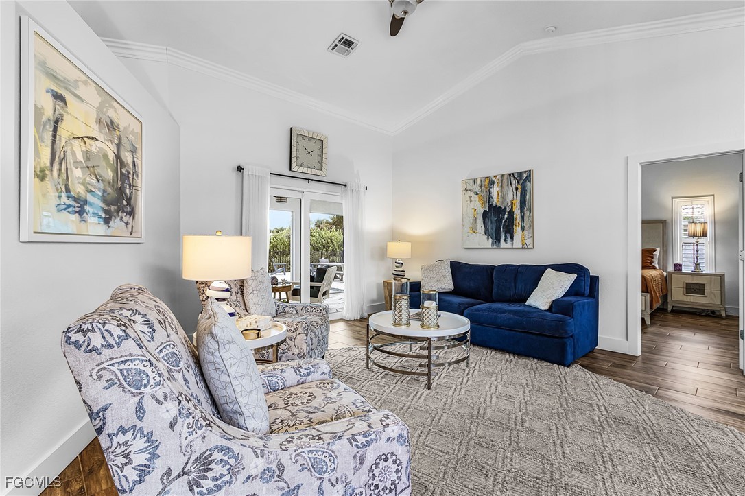 5311 Harborage Drive