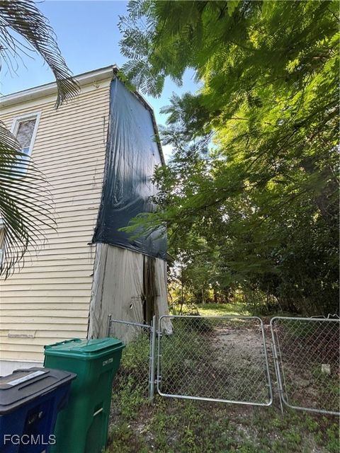Tiny photo for 12430 McGregor Boulevard, Fort Myers, FL 33919 (MLS # 2025005975)