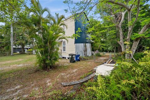 Tiny photo for 12430 McGregor Boulevard, Fort Myers, FL 33919 (MLS # 2025005975)