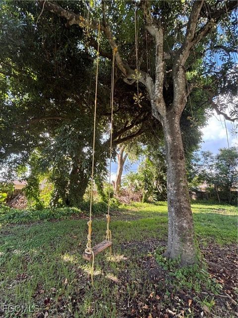 Tiny photo for 12430 McGregor Boulevard, Fort Myers, FL 33919 (MLS # 2025005975)