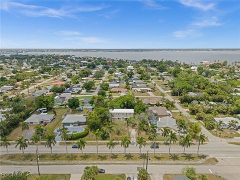 Tiny photo for 12430 McGregor Boulevard, Fort Myers, FL 33919 (MLS # 2025005975)