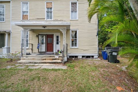 Tiny photo for 12430 McGregor Boulevard, Fort Myers, FL 33919 (MLS # 2025005975)
