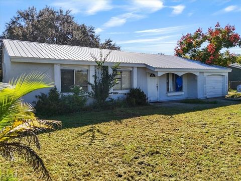 4077 S Edgewater Circle Labelle FL 33935