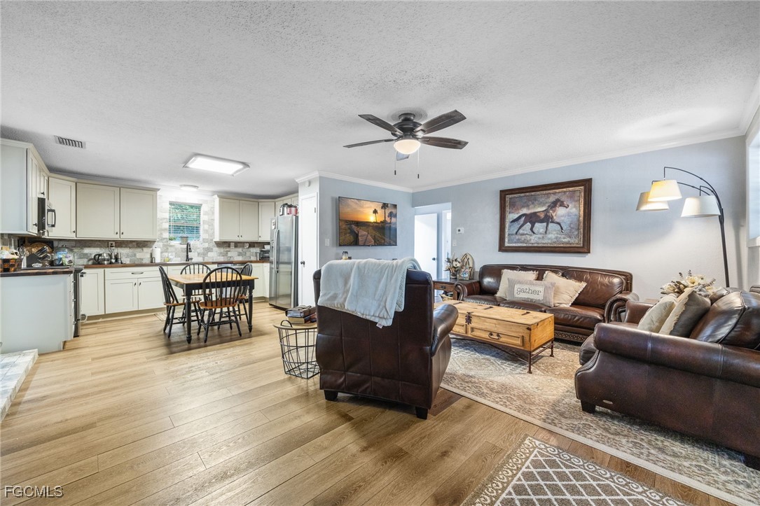 623 Captain Hendry Drive