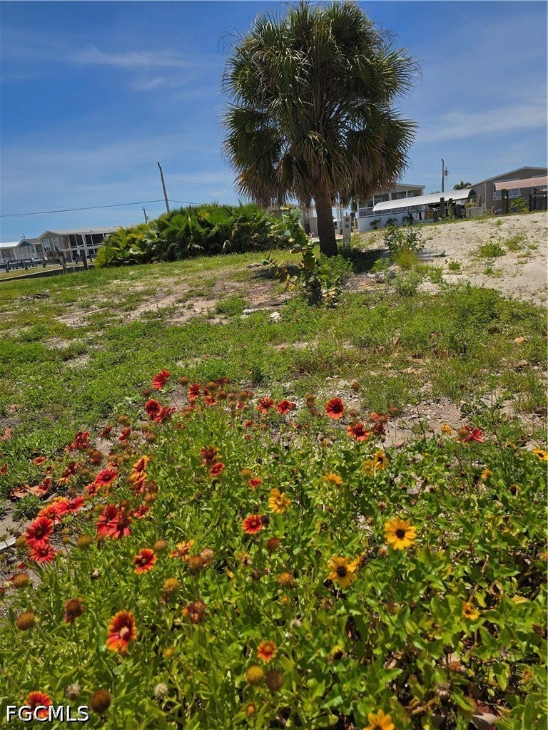 3063 YORK Road