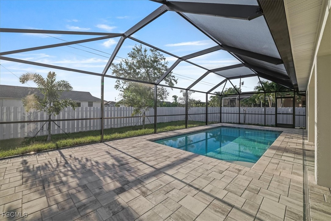 616 SW 9th Court