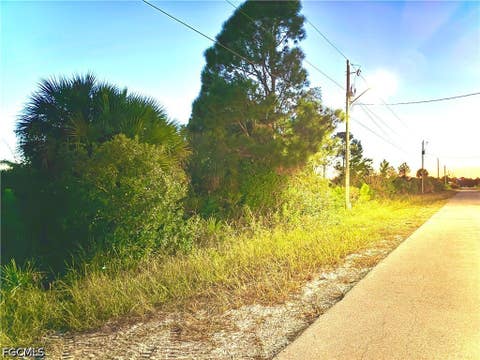Tiny photo for 2909 67th Street W, Lehigh Acres, FL 33971 (MLS # 2026033795)
