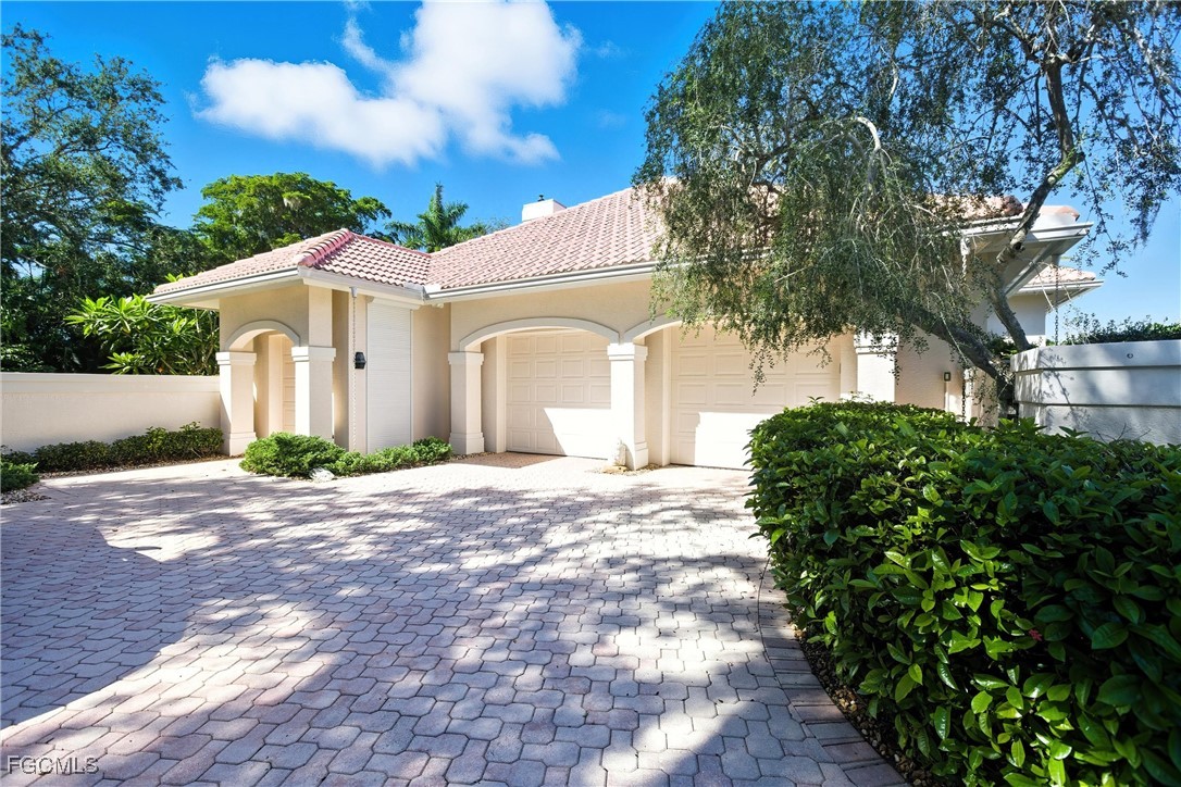 15548 Fiddlesticks Boulevard