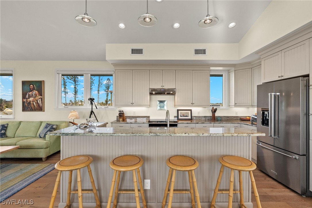 2190 Camino Del Mar Drive