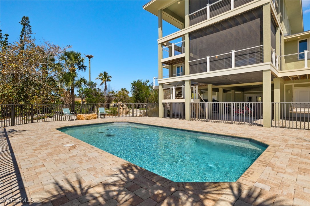 2190 Camino Del Mar Drive