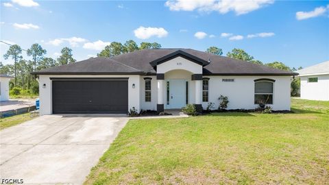Tiny photo for 835 Appleton Avenue, Lehigh Acres, FL 33974 (MLS # 2026018510)