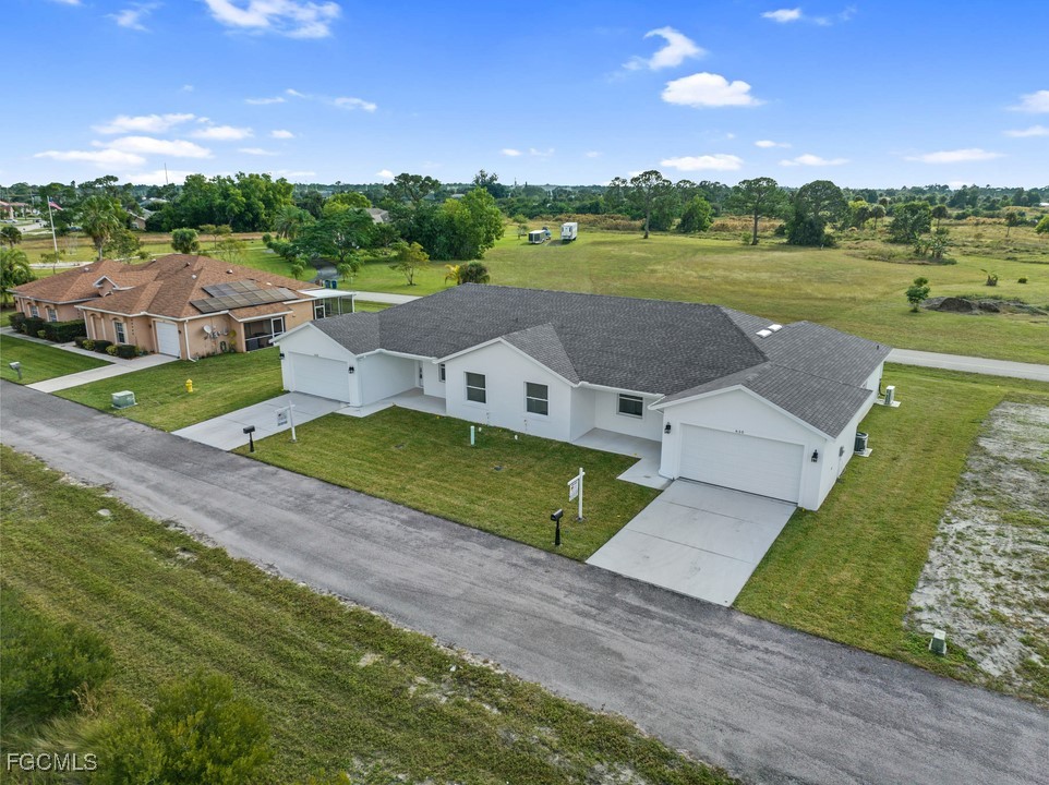 628 Falls Lane