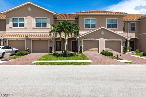2748 Blossom Way Naples FL 34120