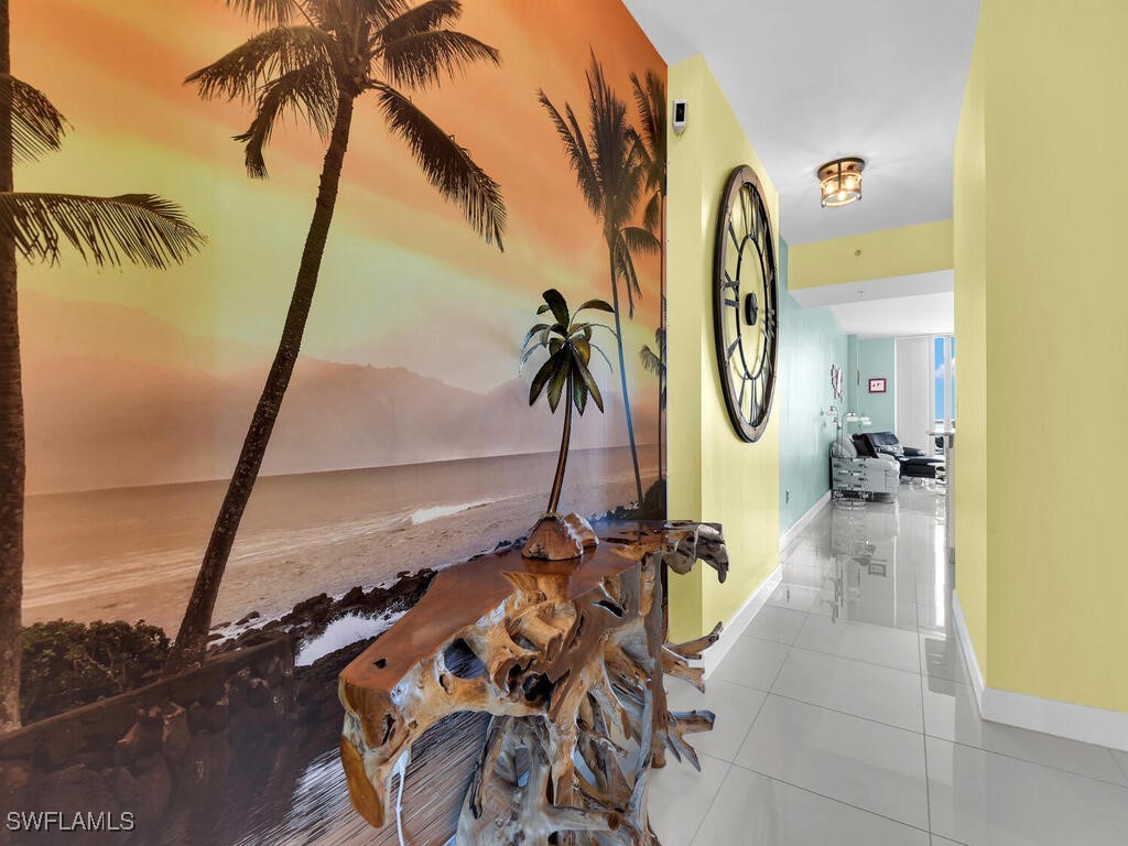 3000 Oasis Grand Boulevard 1705