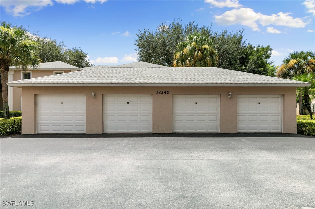 12340 Notting Hill Lane 23