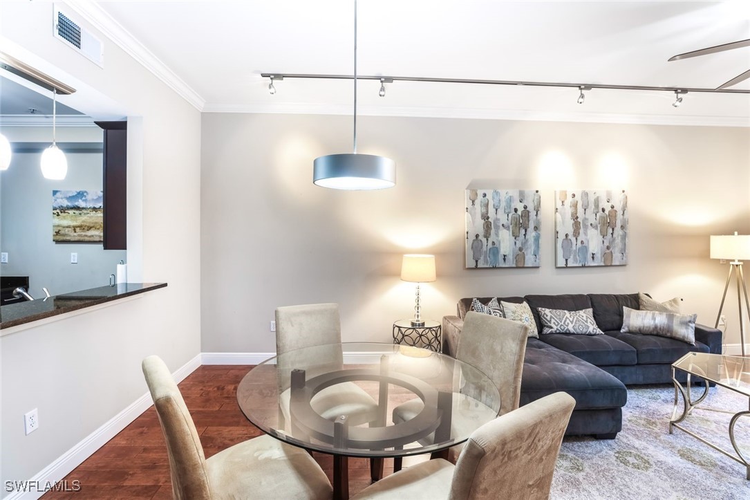 23151 Fashion Drive 309