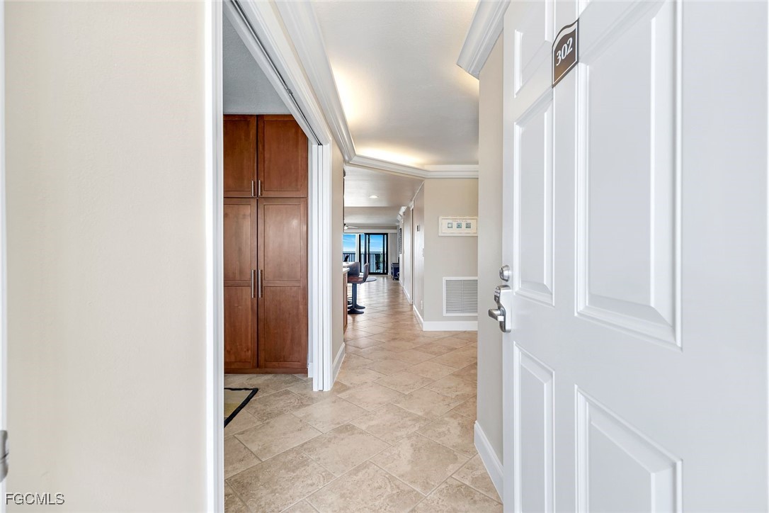 538 Estero Boulevard 302