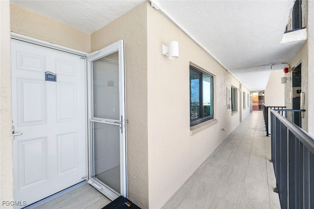 538 Estero Boulevard 302