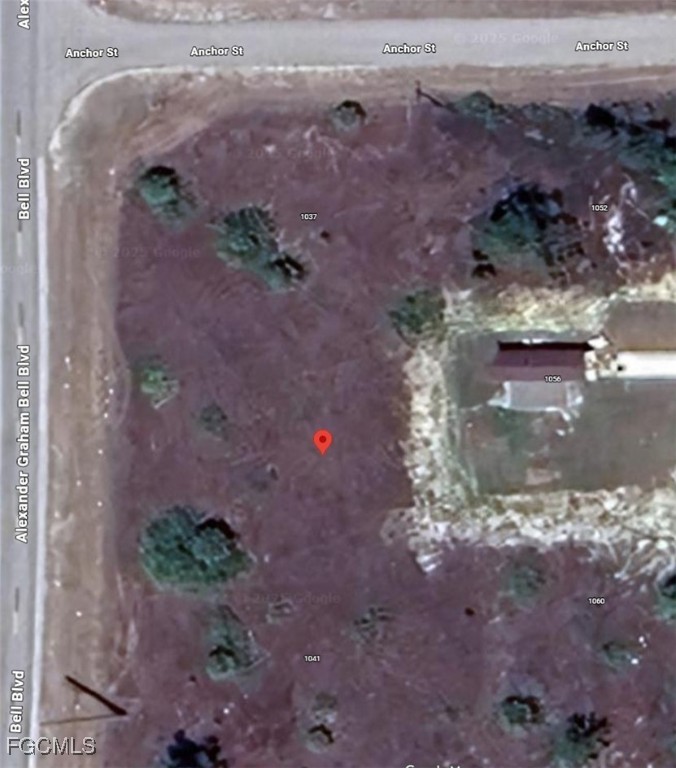 1039 Bell Boulevard S