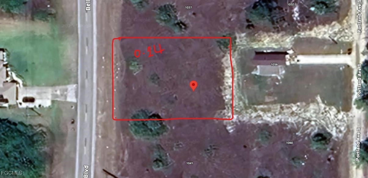 1039 Bell Boulevard S