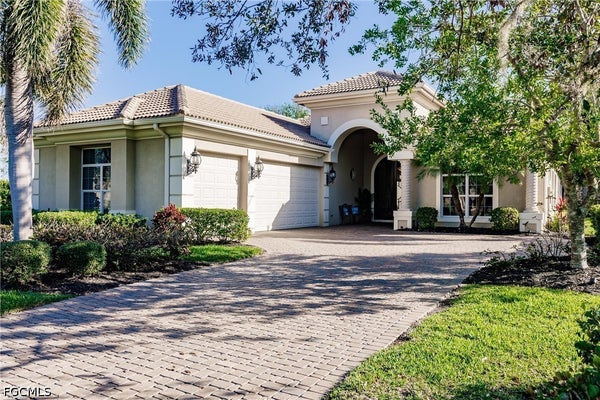 3200 CYPRESS MARSH DR, FORT MYERS, FL 33905 - Image c4219411f43dbc90da9627fb8fda1be9/1131002001
