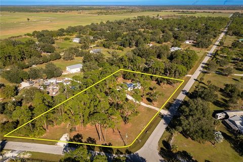 250 Trader Road Labelle FL 33935