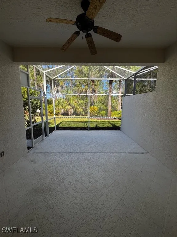 Naples, Florida 34110, United States, 2 Bedrooms Bedrooms, ,2 BathroomsBathrooms,Residential,Pending,221322
