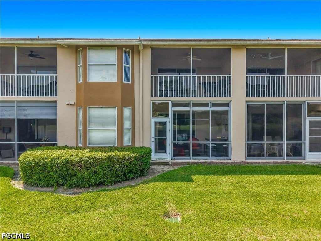 26190 Clarkston Drive 104