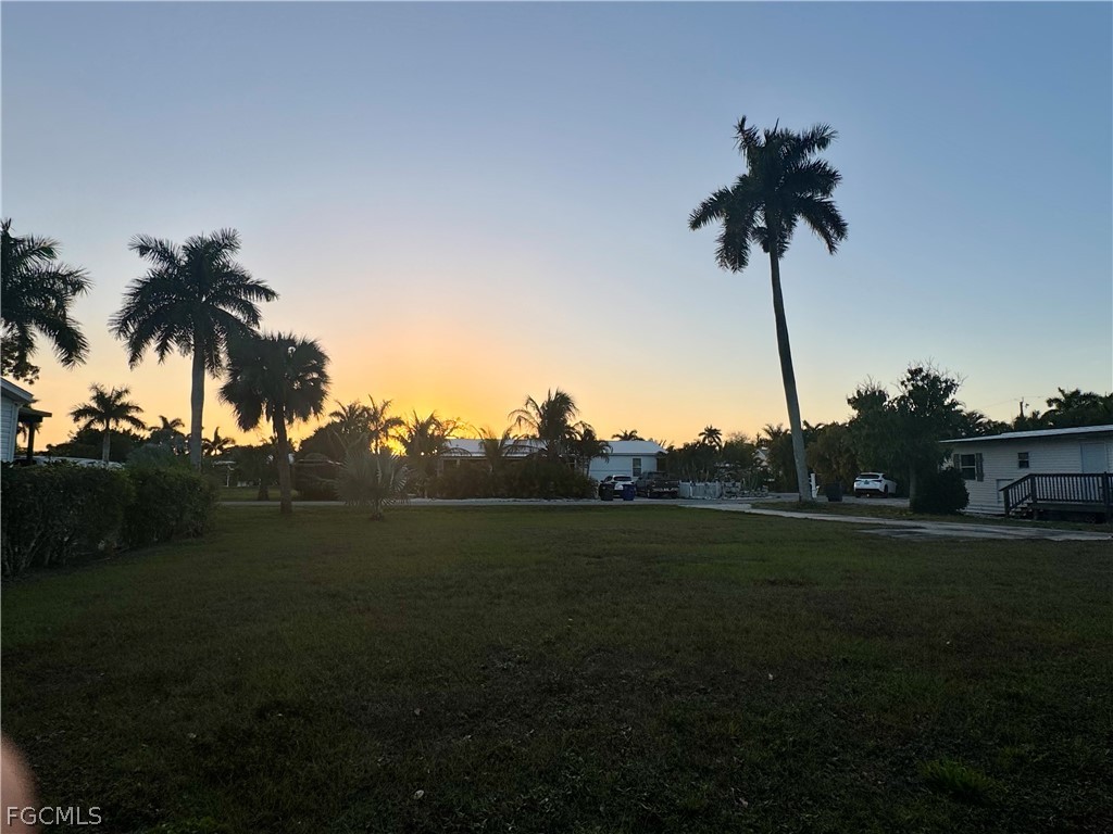 12791 Spencer Street