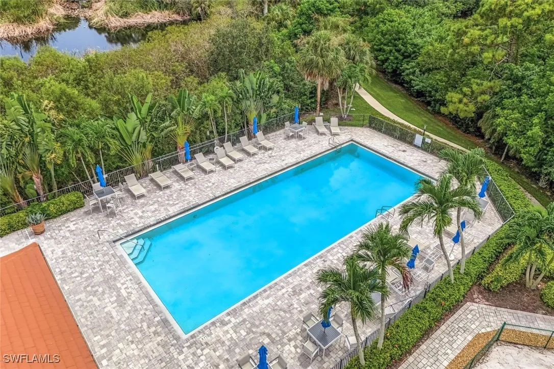 Bonita Springs, Florida 34135, United States, 4 Bedrooms Bedrooms, ,2 BathroomsBathrooms,Residential,Pending,39429