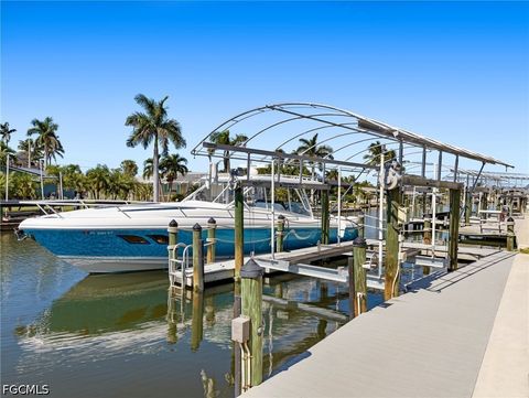 Tiny photo for 26 Palmview Boulevard, Fort Myers Beach, FL 33931 (MLS # 2026019958)