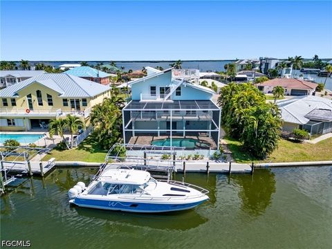 Tiny photo for 26 Palmview Boulevard, Fort Myers Beach, FL 33931 (MLS # 2026019958)