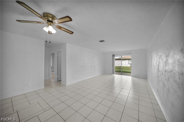 4824 LUCAYA DR APT 2, CAPE CORAL, FL 33904 - Image c4a65d080c5c93ff2dfcd68ee0f74417/1032599704