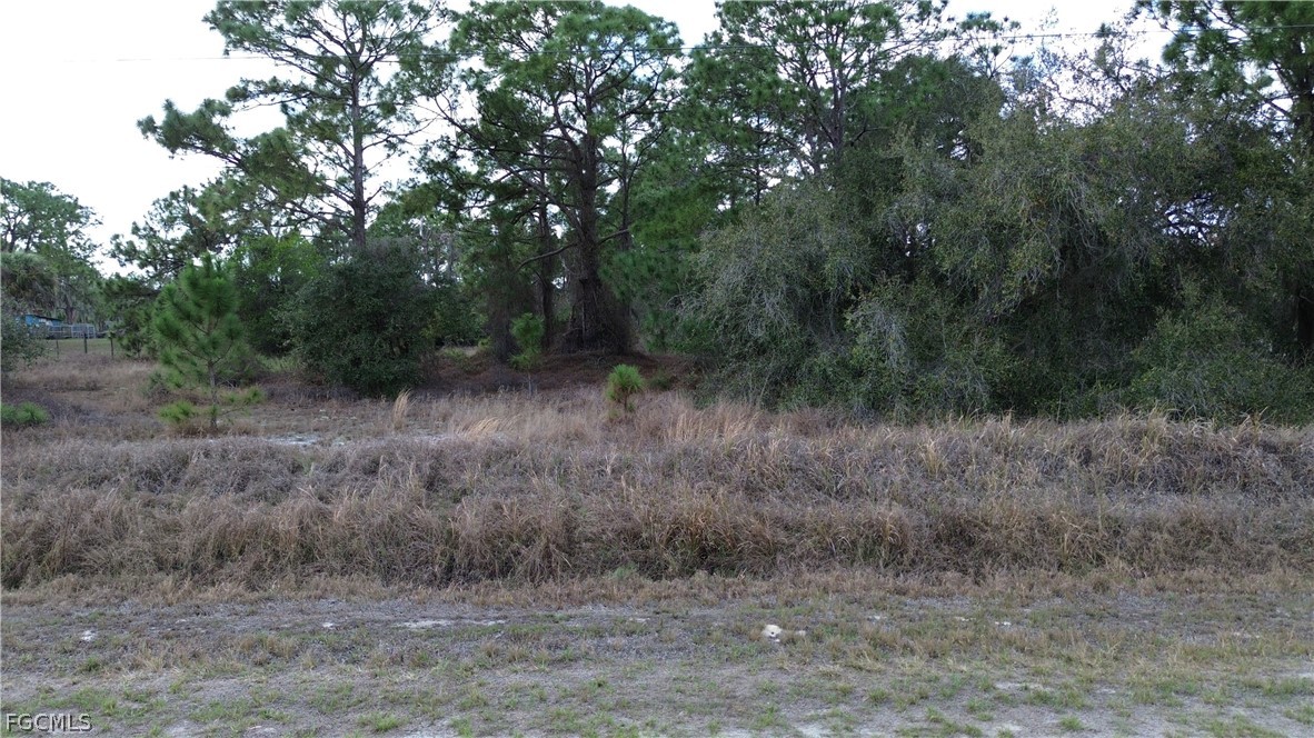 760 & (755 N Isora St) N Jinete Street