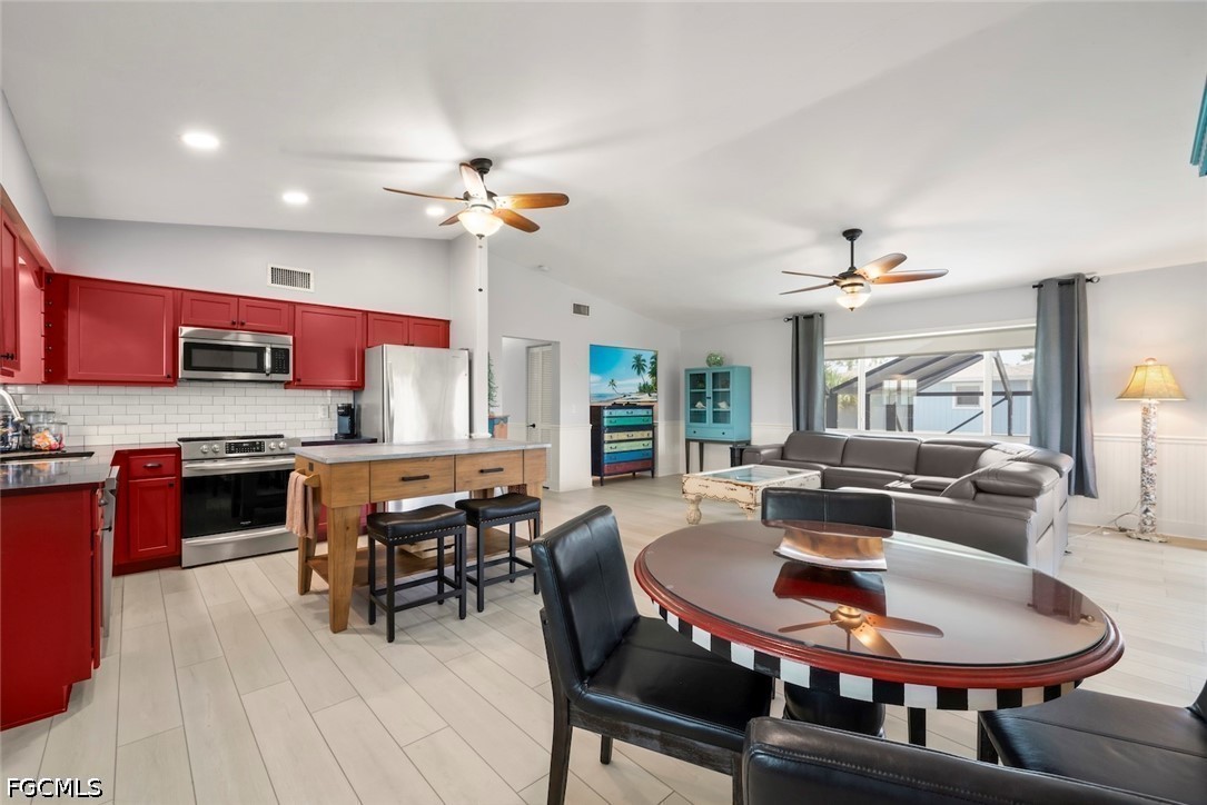 589 Rabbit Road