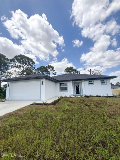 4308 15th Street SW Lehigh Acres FL 33976