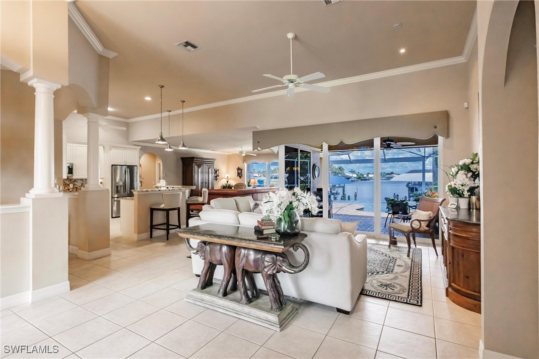 2521 Cape Coral Parkway W