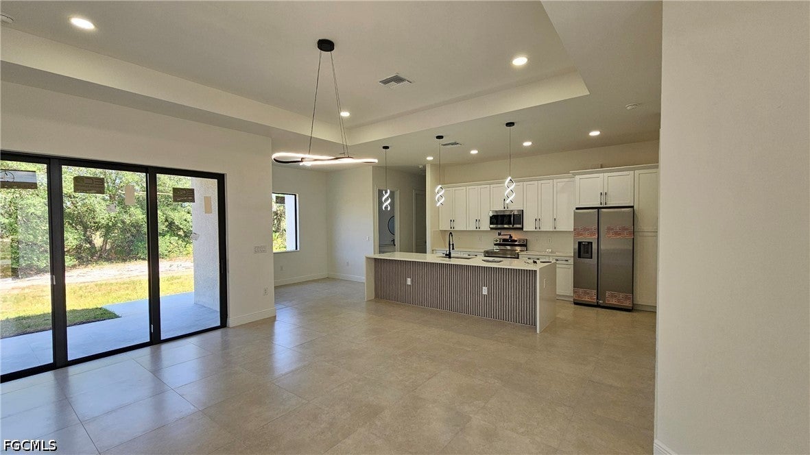 812 Hibiscus Avenue